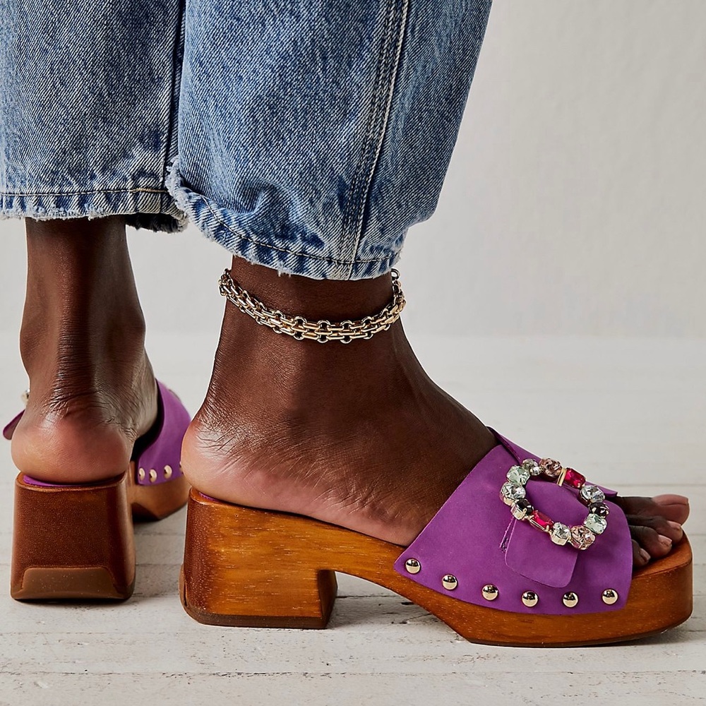 Free people Purple clogs